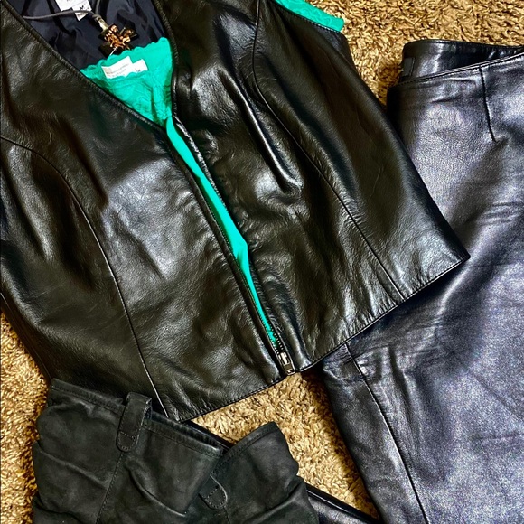 Excellent Condition Black Leather Vest. - Picture 4 of 5